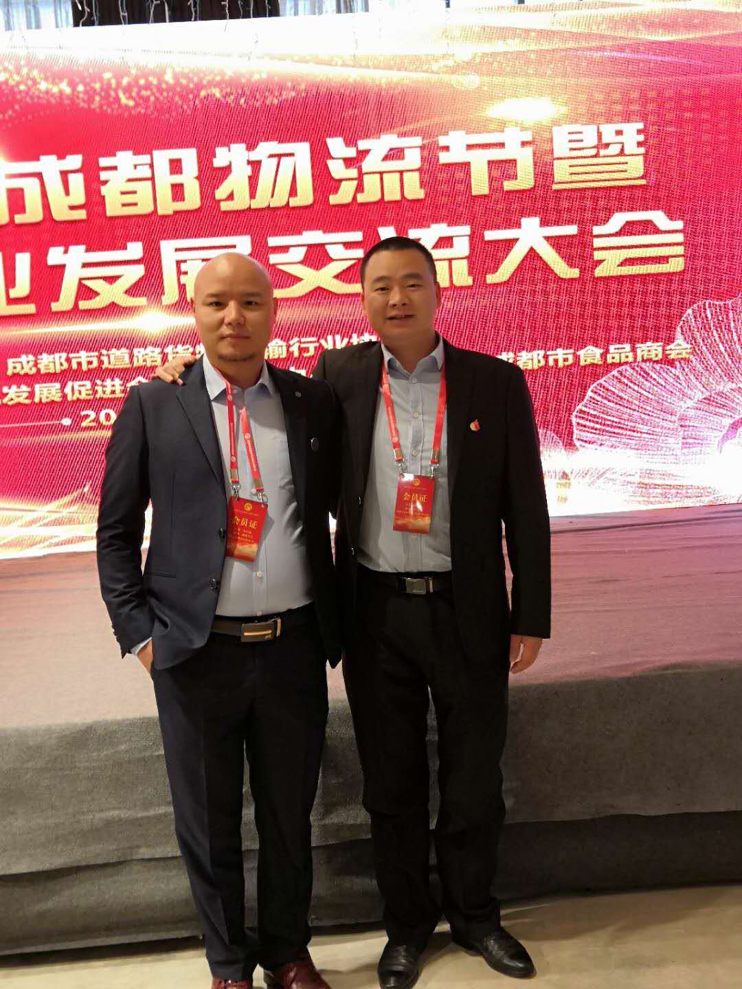 成都到濟(jì)南轎車(chē)托運(yùn)幾天到貨，物流費(fèi)用怎么算