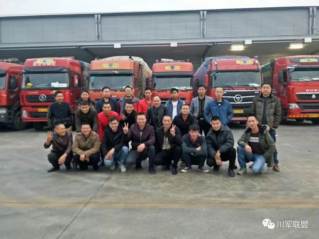 成都土石方運(yùn)輸車隊(duì)，成都渣土車運(yùn)輸車隊(duì)電話